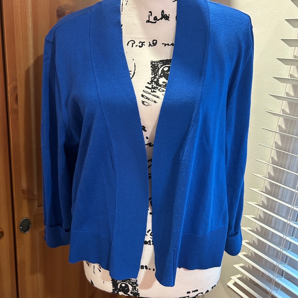Women's Blue Cropped Cardigan Sweater